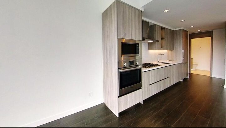 Property Photo:  4730 Lougheed Highway 405  BC V5C 0M9 