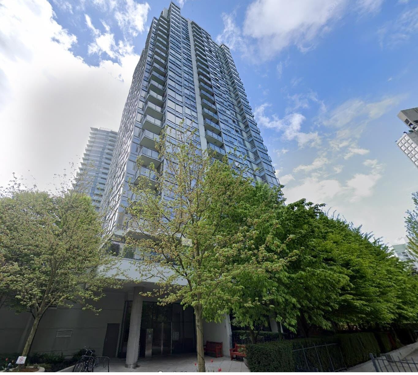 Property Photo:  939 Expo Boulevard 3008  BC V6Z 3G7 