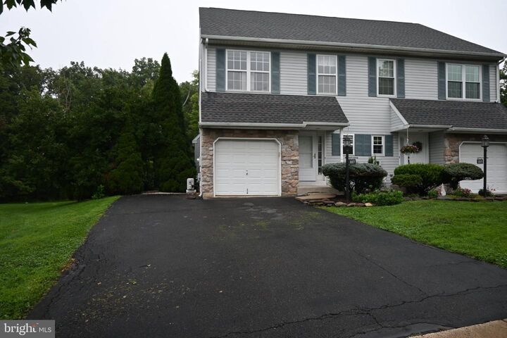 Property Photo:  107 Misty Meadow  PA 18944 