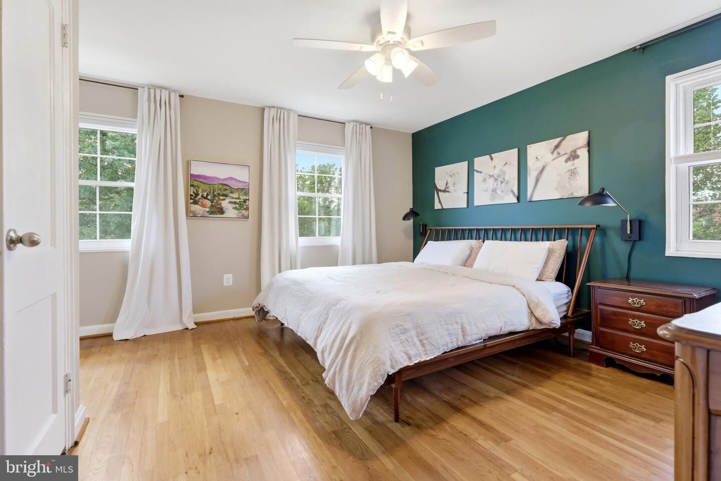 Property Photo:  1751 N Cliff Street  VA 22301 
