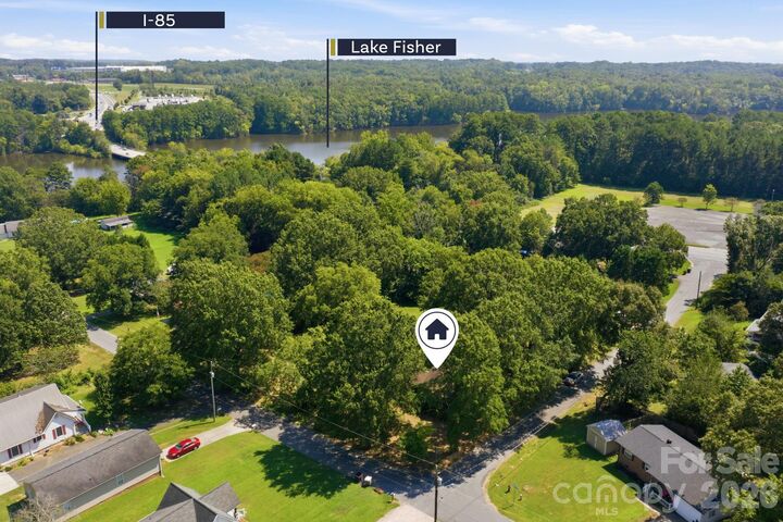 Property Photo: 2600 Haven Street NC 28083