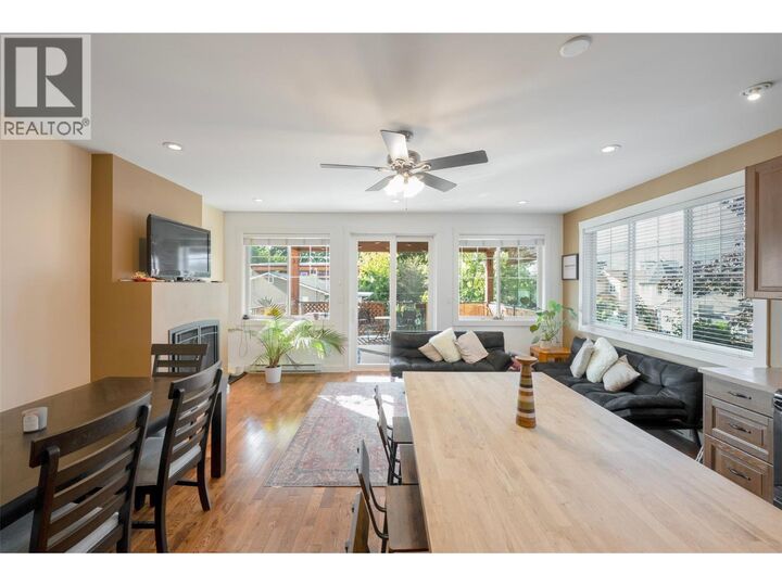 Property Photo:  598 Wade Avenue 102  BC V2A 1V5 