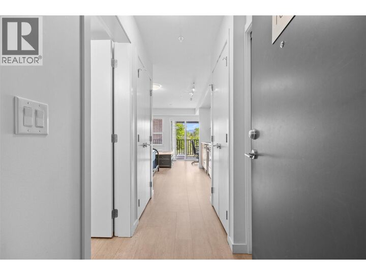 Property Photo:  625 Academy Way 103  BC V1V 0E3 