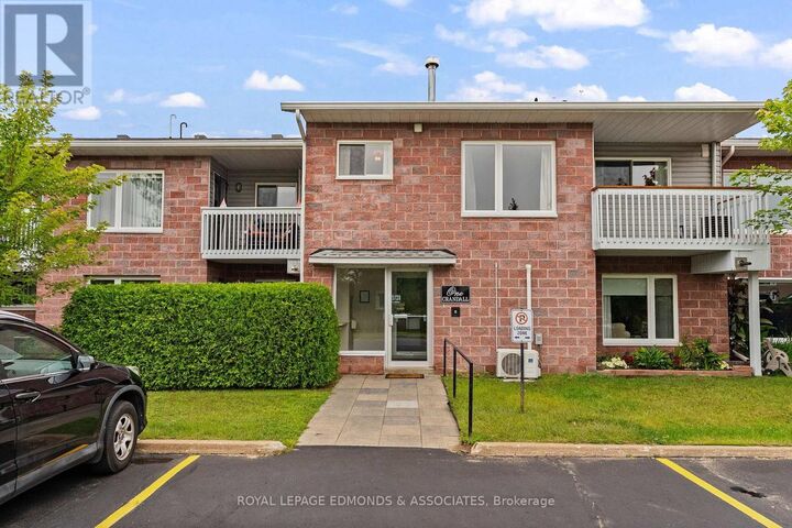 Property Photo:  1 Crandall Street 212  ON K8A 8M6 