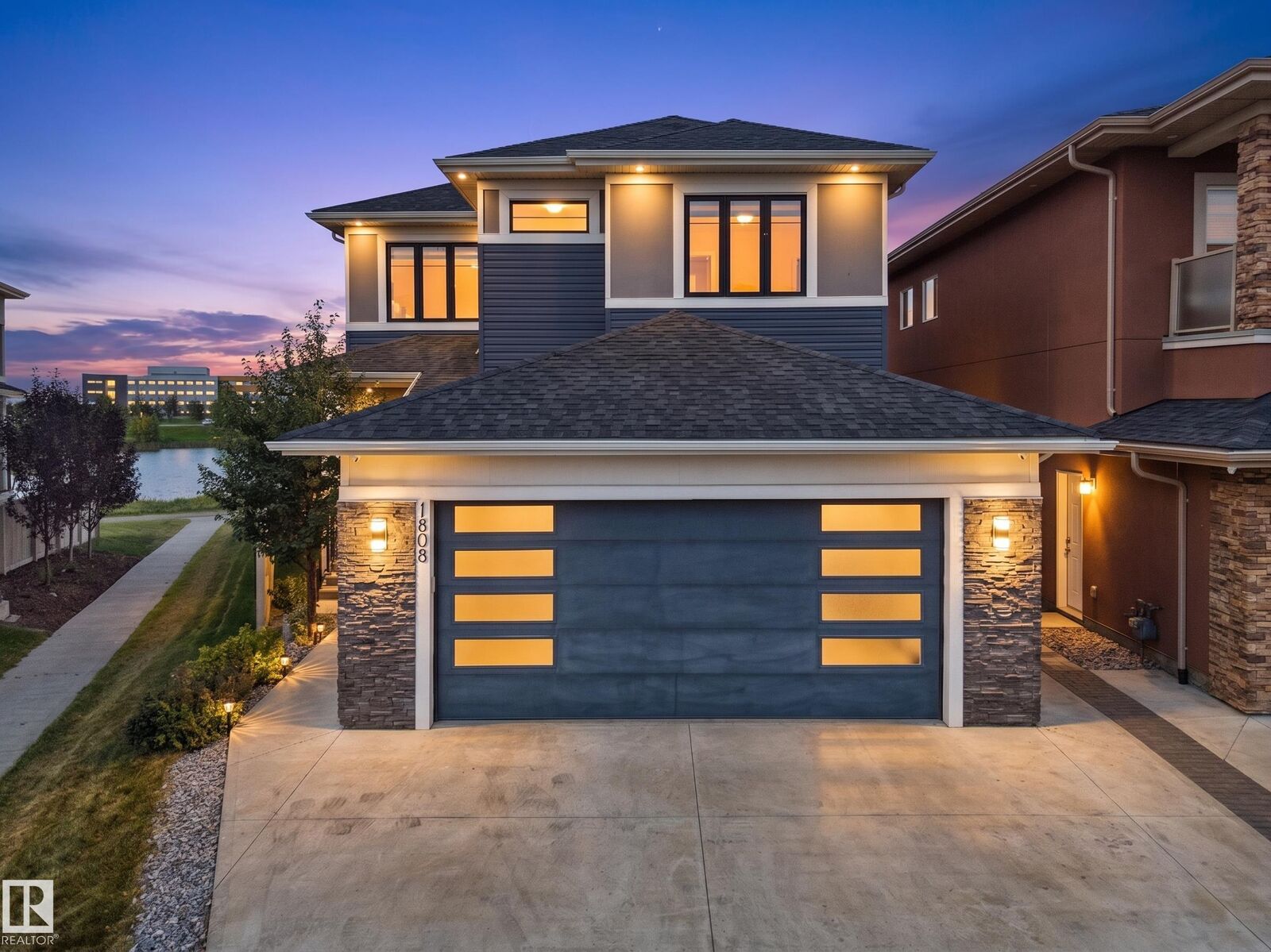 Property Photo:  1808 20 Avenue NW  AB T6T 2K9 