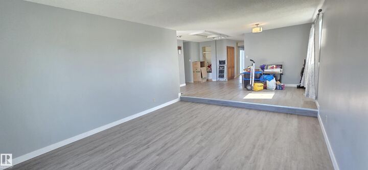 Property Photo:  5721 48 Street  AB T9C 1G9 
