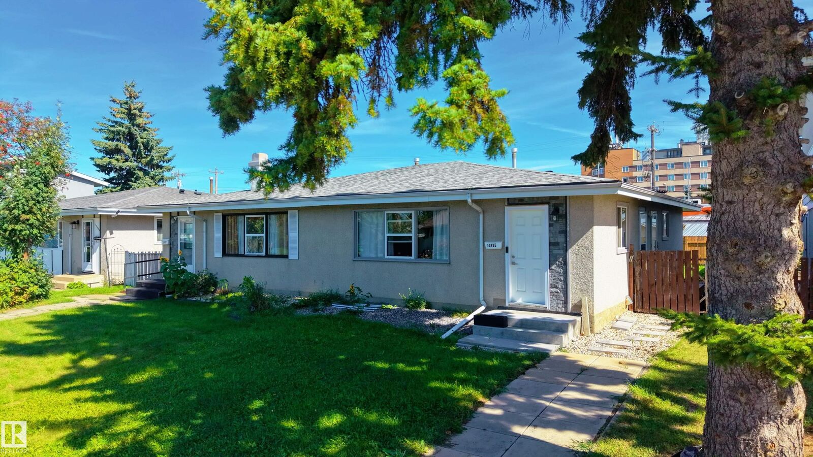 Property Photo:  13435 101 Street NW  AB T5E 4G5 