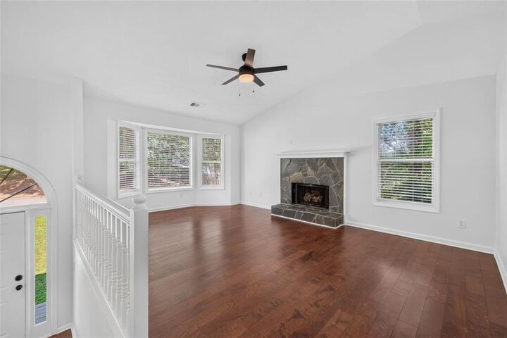 Property Photo: 5450 Bushnell Court GA 30542
