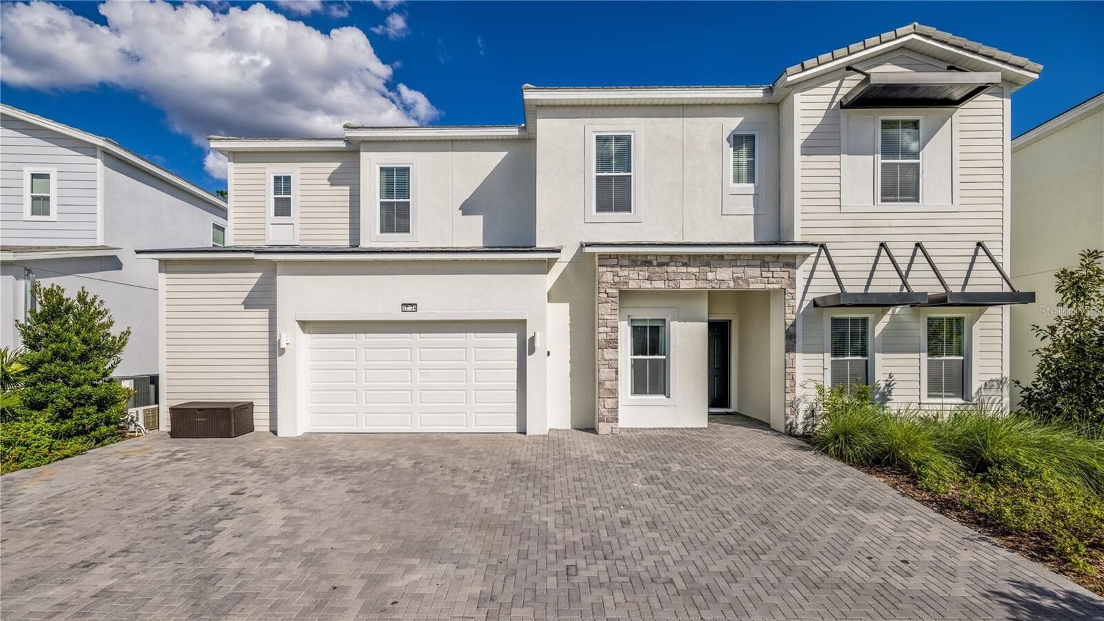 Property Photo:  1774 Oak Blossom Drive  FL 33837 