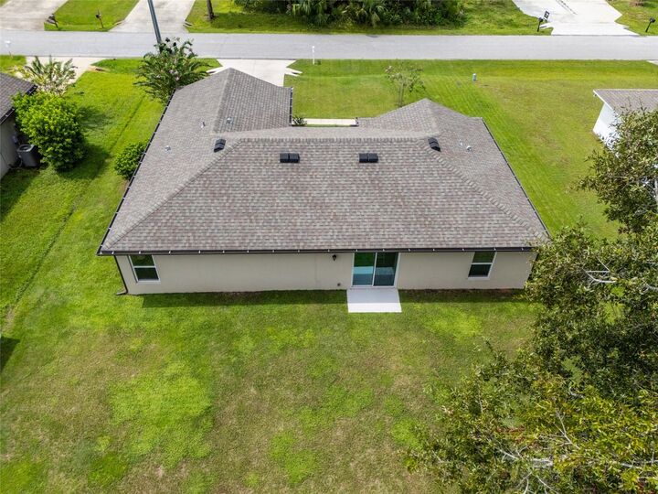 Property Photo: 11 Prosperity Lane FL 32164