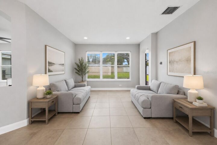 Property Photo: 1526 Equinox Circle FL 32771