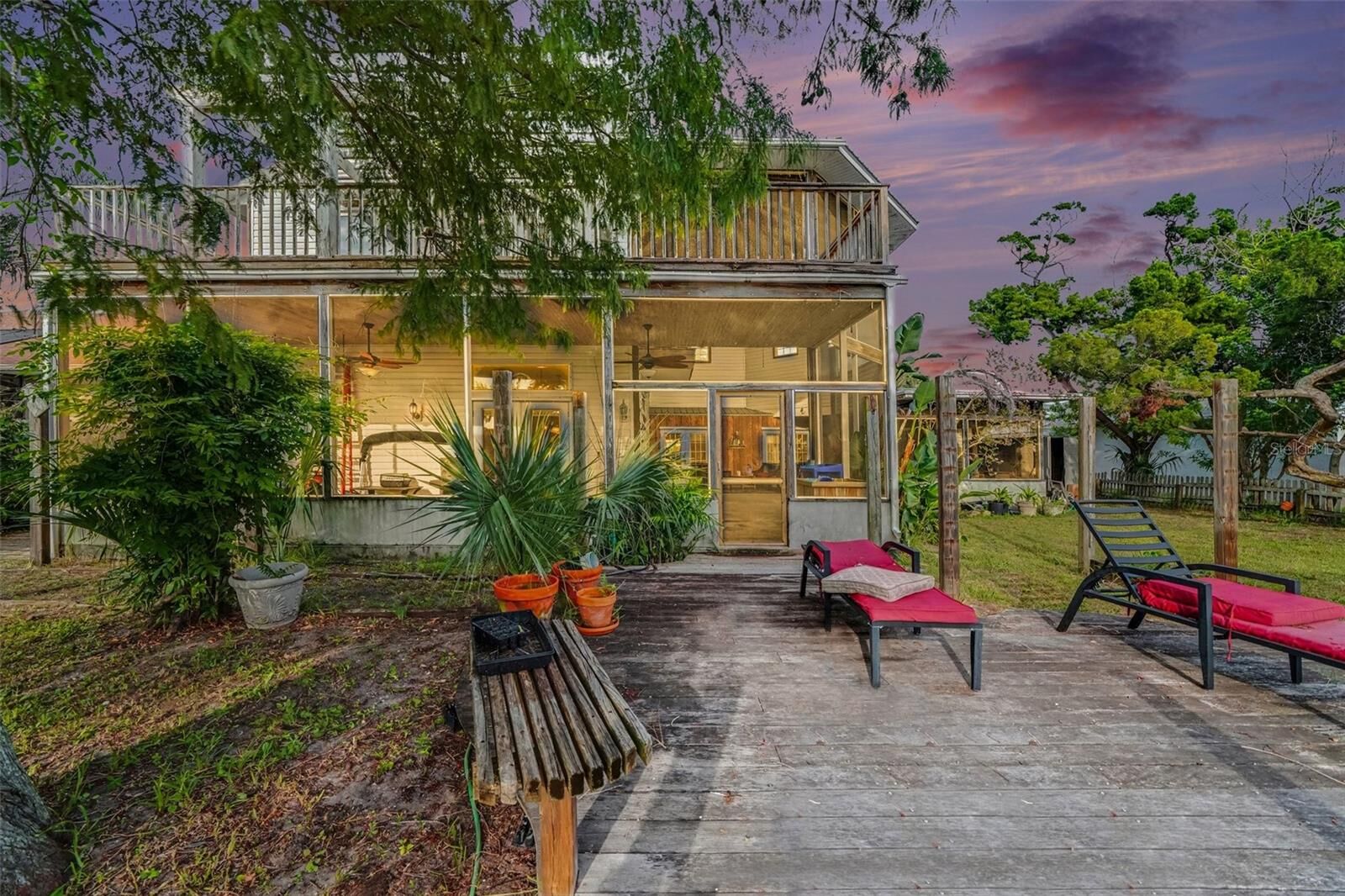 Property Photo:  139 N Palmetto Avenue  FL 32136 