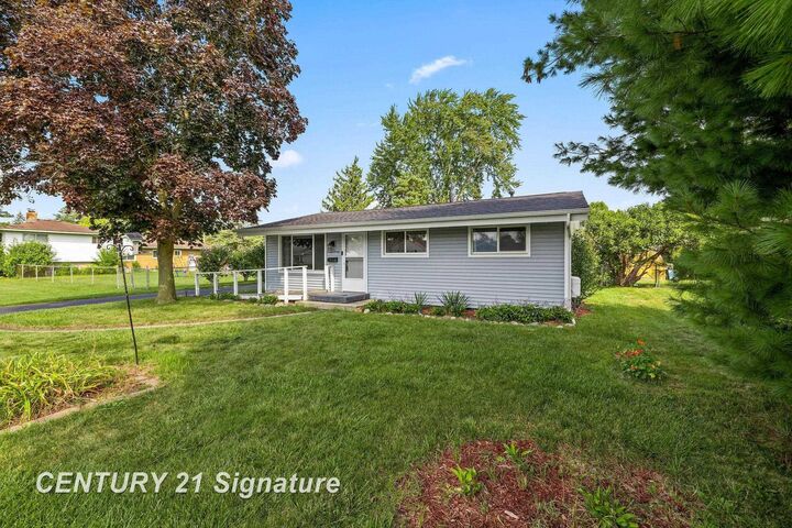 Property Photo:  720 Tulane Street  MI 48604 