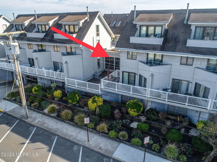 Property Photo:  900 Ocean Avenue  NJ 08742 