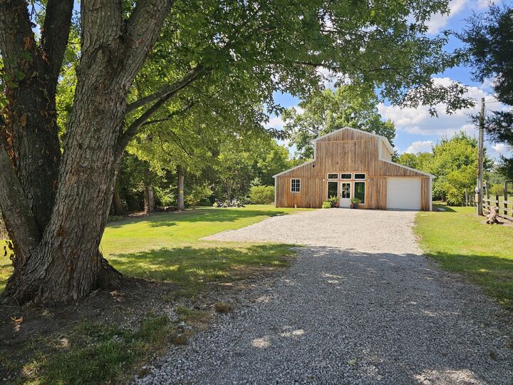 Property Photo:  2673 County Farm Road  IL 62881 
