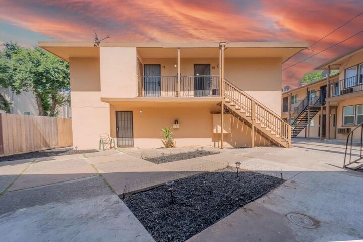 Property Photo:  623 N Edison Street  CA 95203 