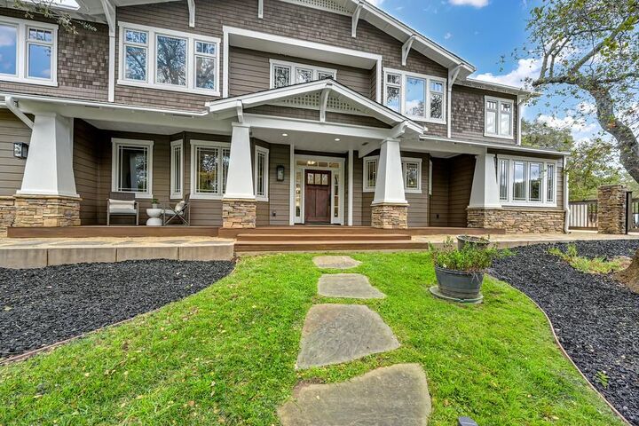 Property Photo:  8555 Irish Ln  CA 95658 