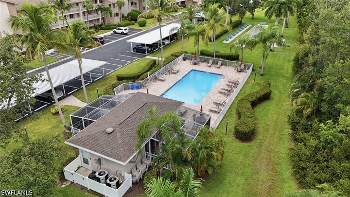 Property Photo: 7300 Glenmoor Lane 205 FL 34104