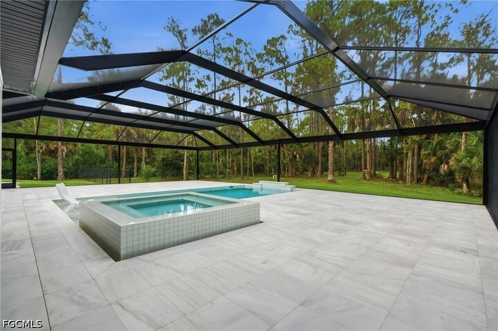 Property Photo: 181 18th Avenue NW FL 34120