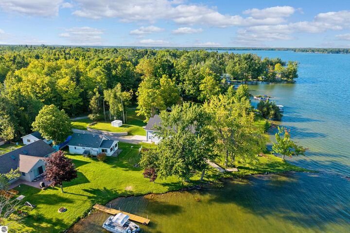 Property Photo:  17131 Paradise Cove Road  MI 49707 