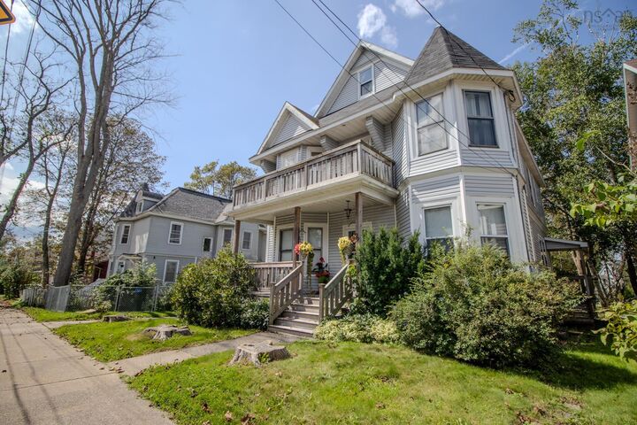 Property Photo:  99 Park Street  NS B1P 4W6 