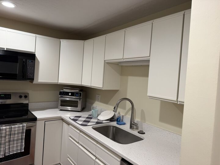 Property Photo:  44 Elm St 304  MA 01609 