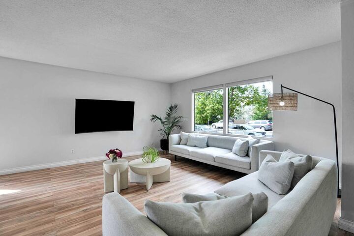 Property Photo:  6070 Madigan Drive NE  AB T2A 5B8 