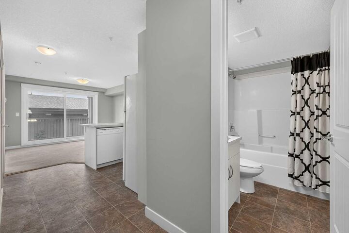 Property Photo:  130 Auburn Meadows View SE 313  AB T3M 2P3 