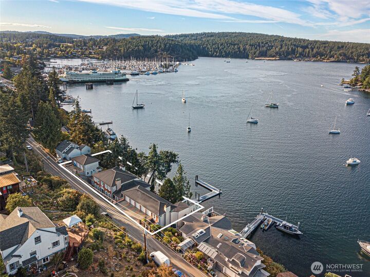 Property Photo:  450  Warbass Way  WA 98250 