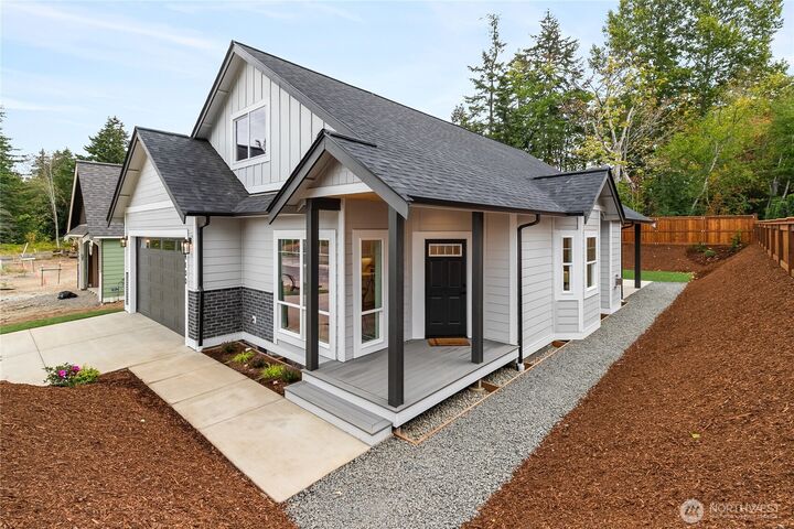 Property Photo:  4100  Yonkers Street  WA 98226 