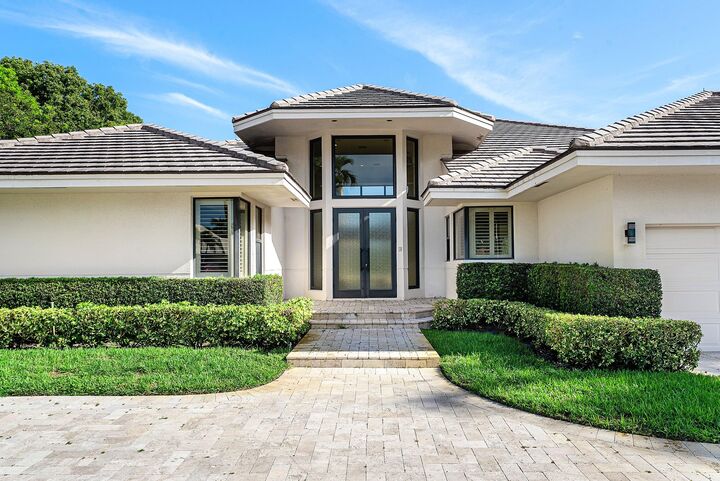 Property Photo: 4044 Pacaya Circle FL 33487