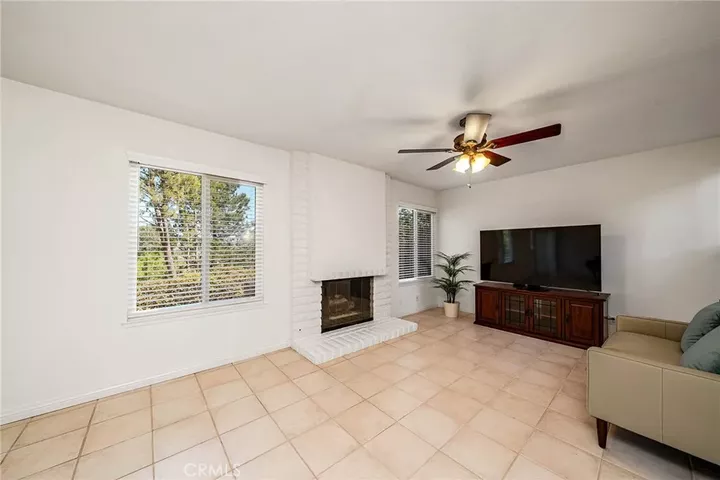 Property Photo:  304 S Vista Del Canon  CA 92807 