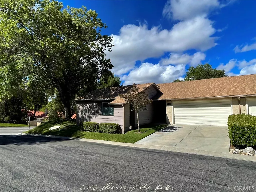 Property Photo:  20042 Avenue Of The Oaks  CA 91321 
