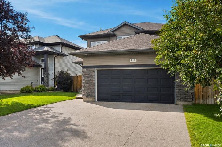 Property Photo:  114 Levalley Cove  SK S7T 0H5 