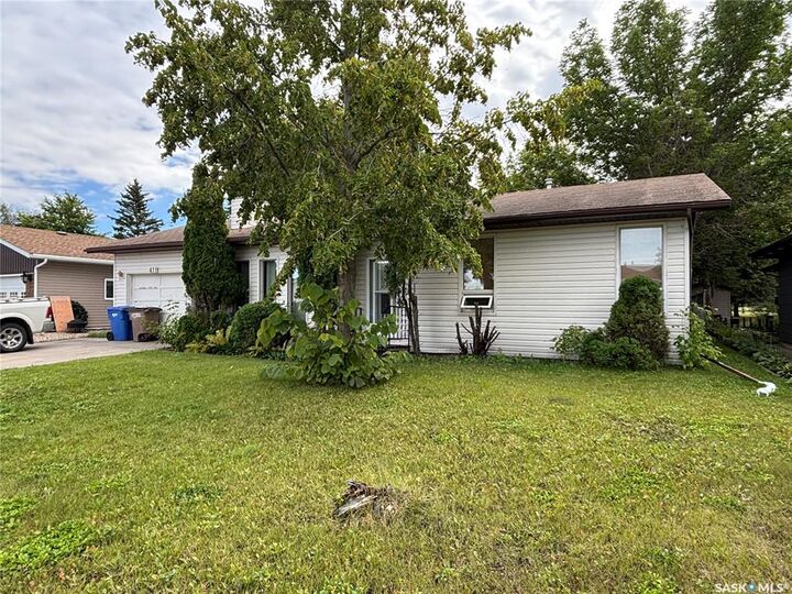 Property Photo:  411 Caskey Drive  SK S0E 1A0 