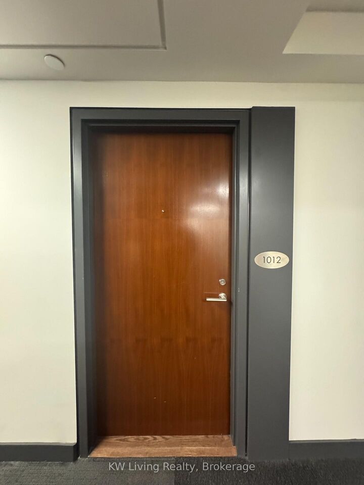 Property Photo:  160 Flemington Road 1012  ON M6A 1N6 