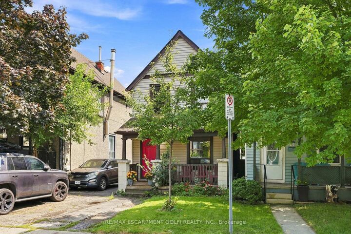 Property Photo:  26 Niagara Street  ON L8L 6A2 