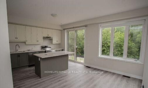 Property Photo:  100 Hollywood Court 50  ON N1R 0C5 