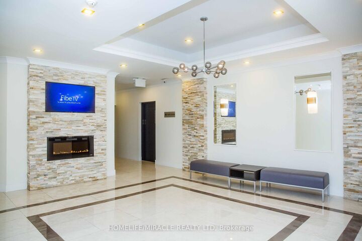 Property Photo:  8 Silver Bell Grove 206  ON M1B 4Z3 