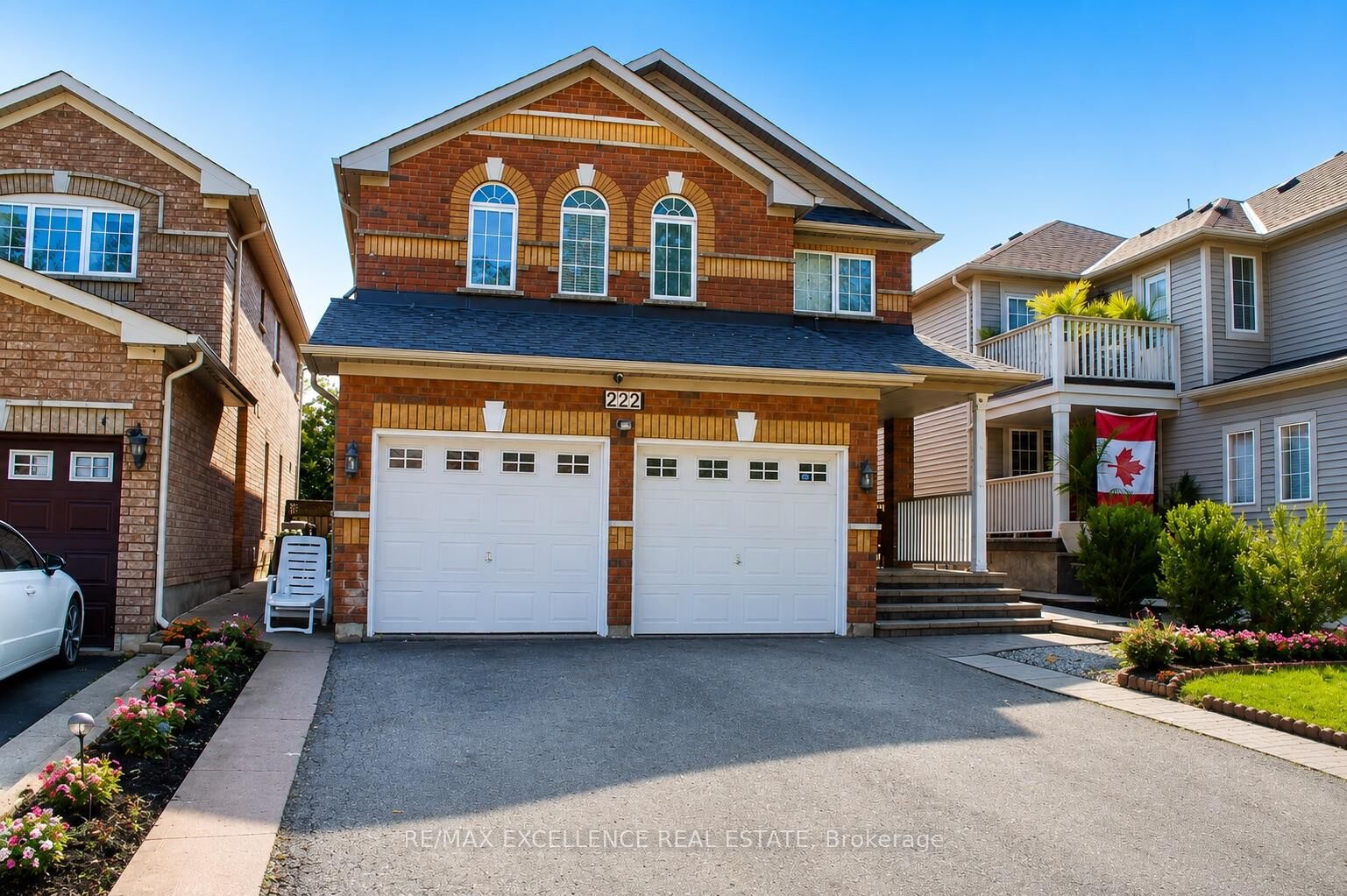 Property Photo: 222 Vintage Gate ON L6X 5B2