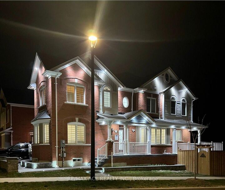 Property Photo: 1011 Cameo Street ON L1X 0G3