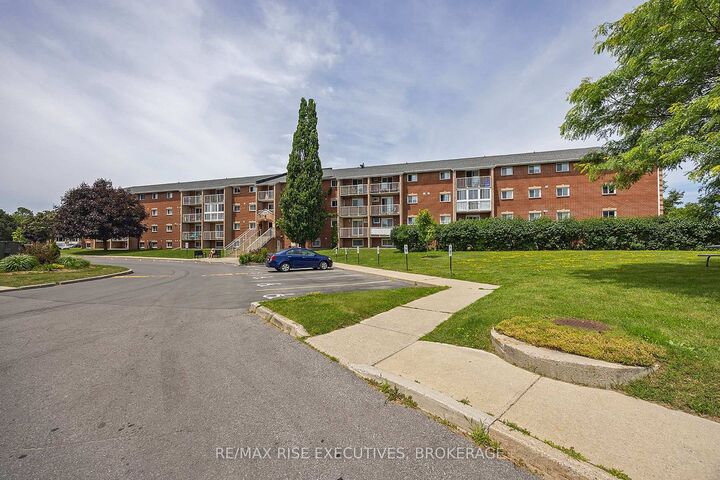 Property Photo: 580 Armstrong Road 118 ON K7M 8M3