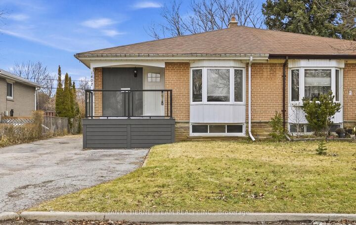 Property Photo:  1402 Colmar Avenue Basement  ON L1W 1C3 