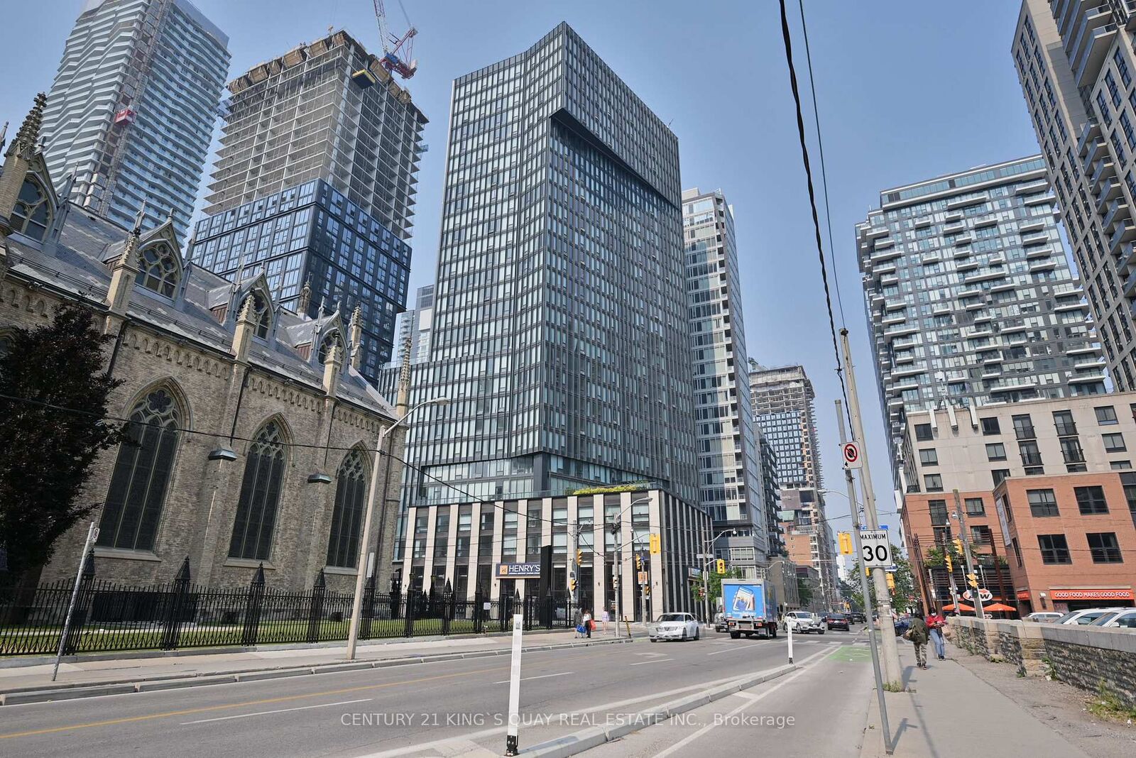 Property Photo:  60 Shuter Street 2206  ON M5B 0B7 