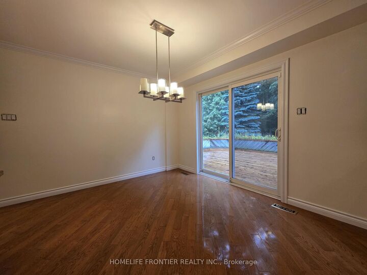 Property Photo:  367 Herridge Circle  ON L3Y 7J1 