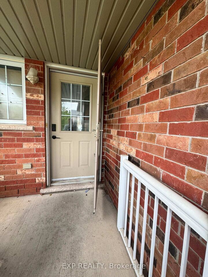 Property Photo: 717 Activa Avenue ON N2E 4E1
