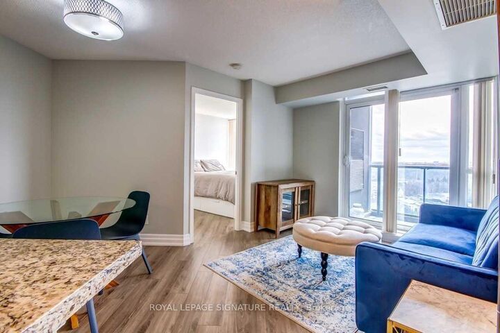 Property Photo:  28 Harrison Garden Boulevard 1703  ON M2N 7B5 