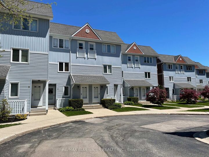 Property Photo: 48 Ontario Street S 7 ON N0M 1T0