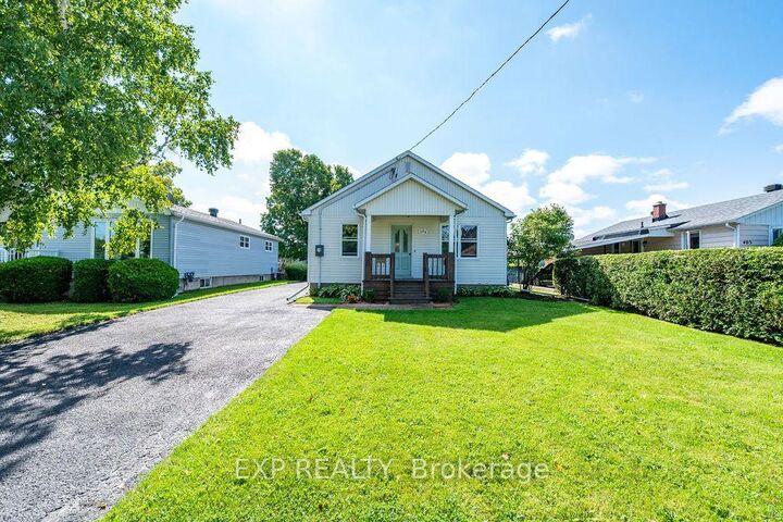 Property Photo: 399 Haig Avenue ON K7V 3J6