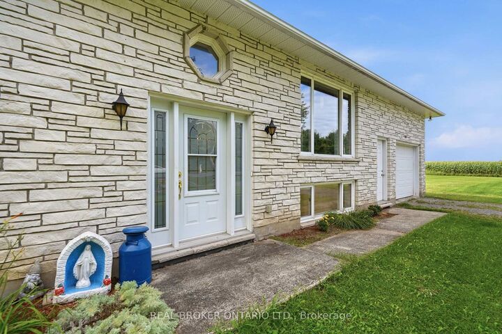 Property Photo:  550 Concession 1 Road  ON K0B 1L0 